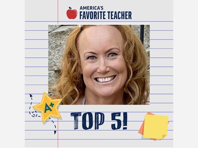Temecula Kindergarten Teacher, Jeannette Peterson, is in the running for America’s Favorite Teacher! 