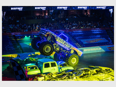 HOT WHEELS MONSTER TRUCKS LIVE™ is Returning to Toyota Arena in Ontario With an All-New Theme: Glow-N-Fire